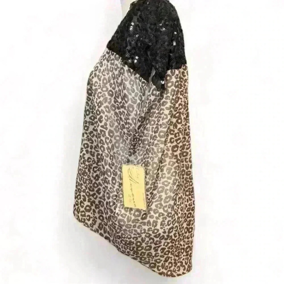 NWT- Vintage Havana Women's Medium Leopard Print Sequin Blouse - Picture 2 of 6